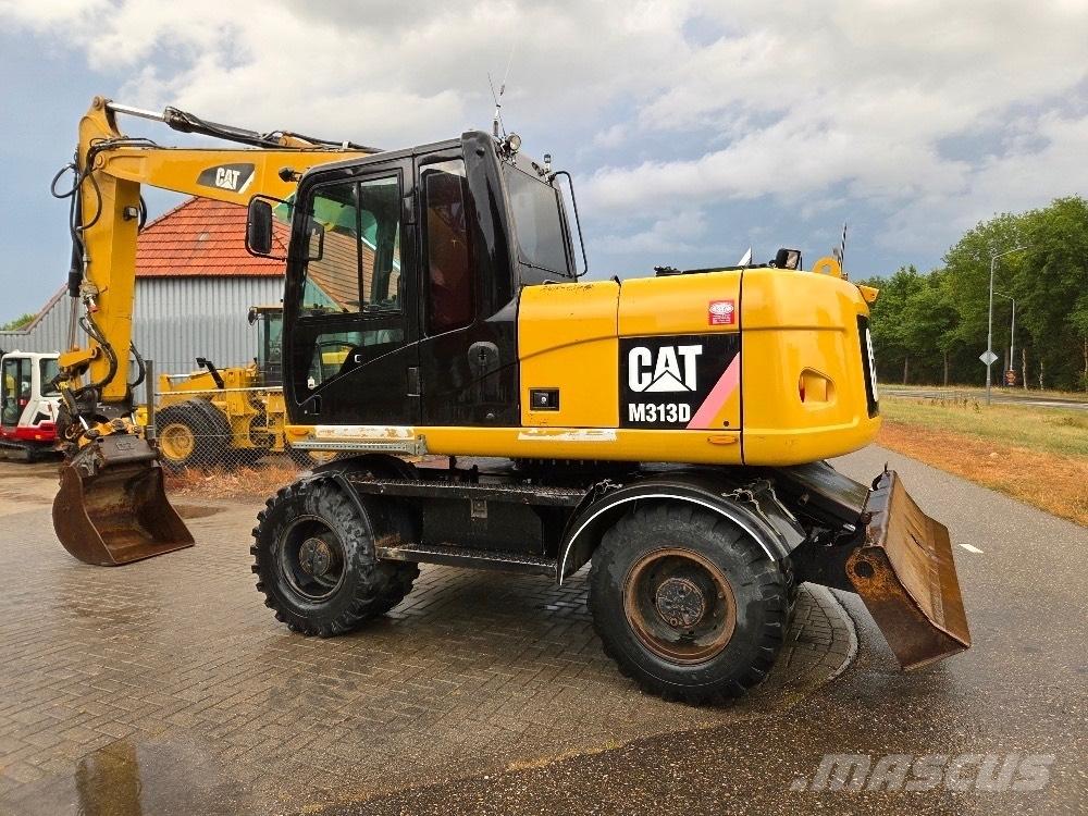 CAT M313D Колёсные экскаваторы