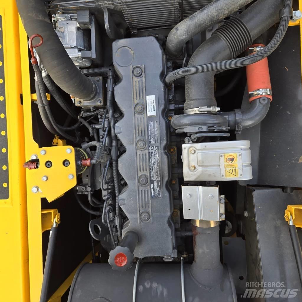 Komatsu PC 200-8 Гусеничные экскаваторы