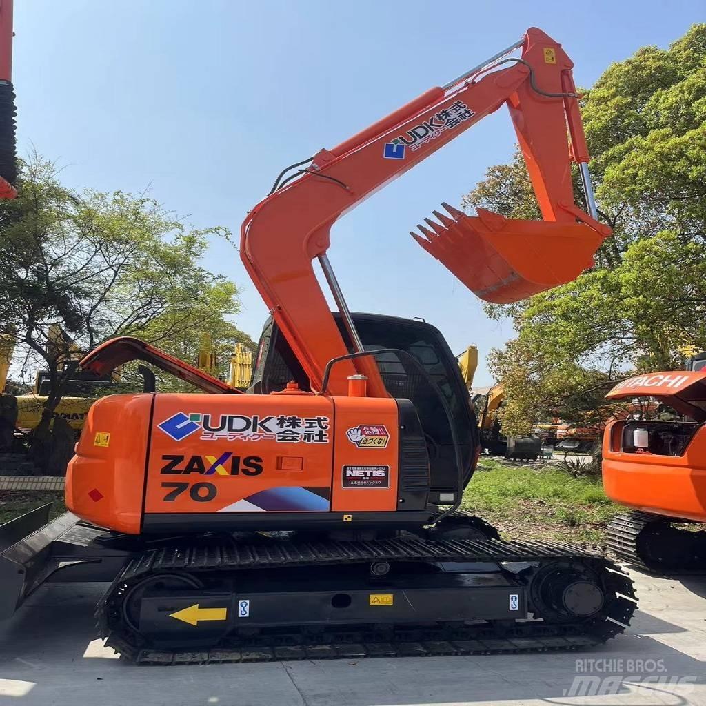 Hitachi ZX 70 Гусеничные экскаваторы