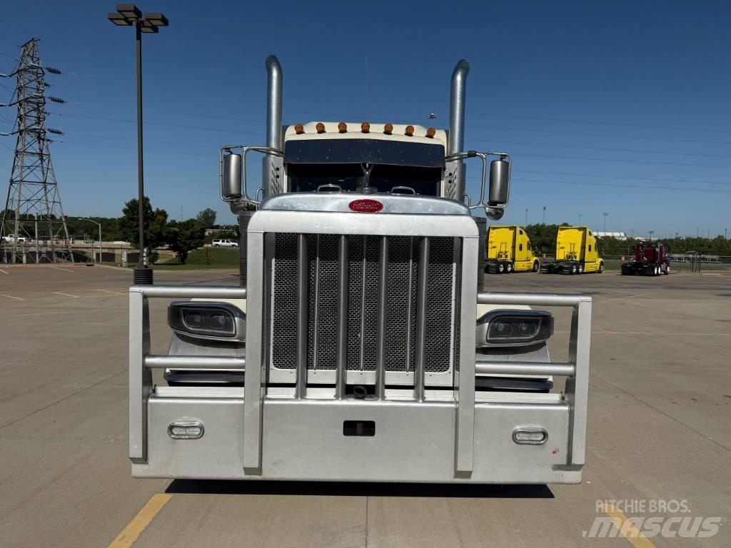 Peterbilt 389 Седельные тягачи