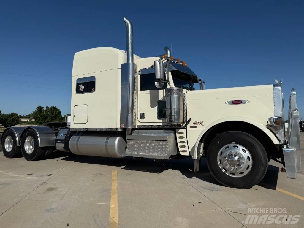 Peterbilt 389 Седельные тягачи