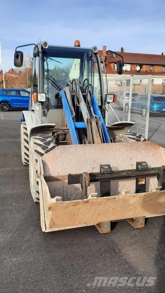 Kramer 750 Фронтальные погрузчики