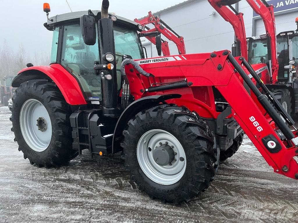 Massey Ferguson 7720 Трактора