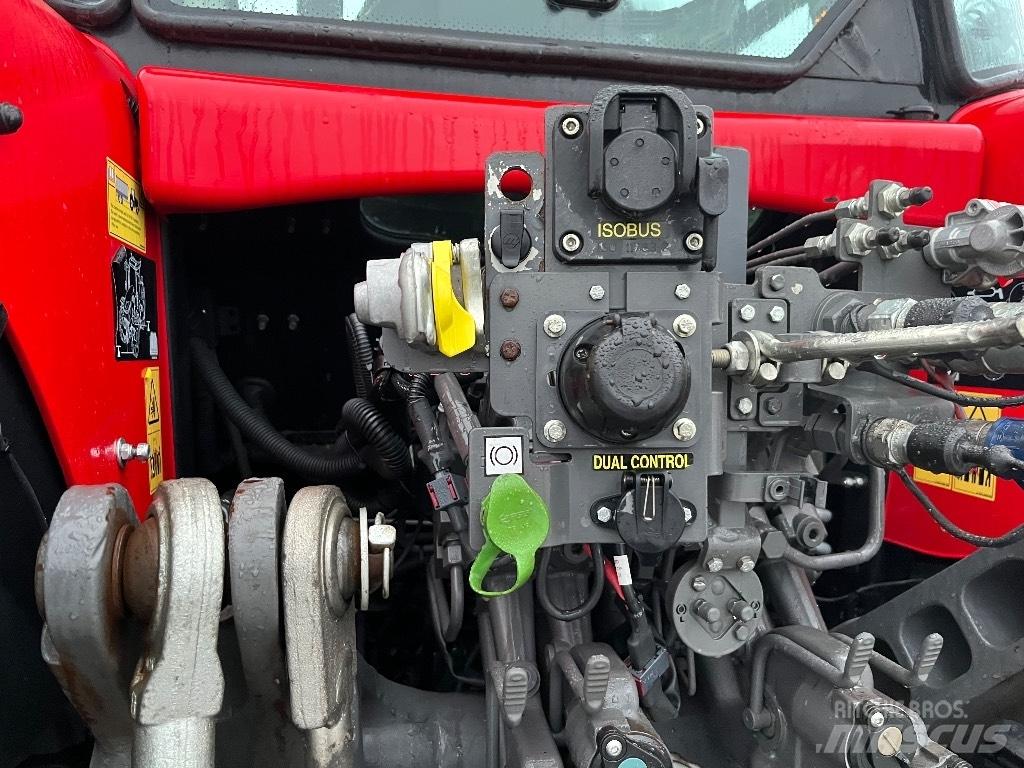 Massey Ferguson 7720 Трактора