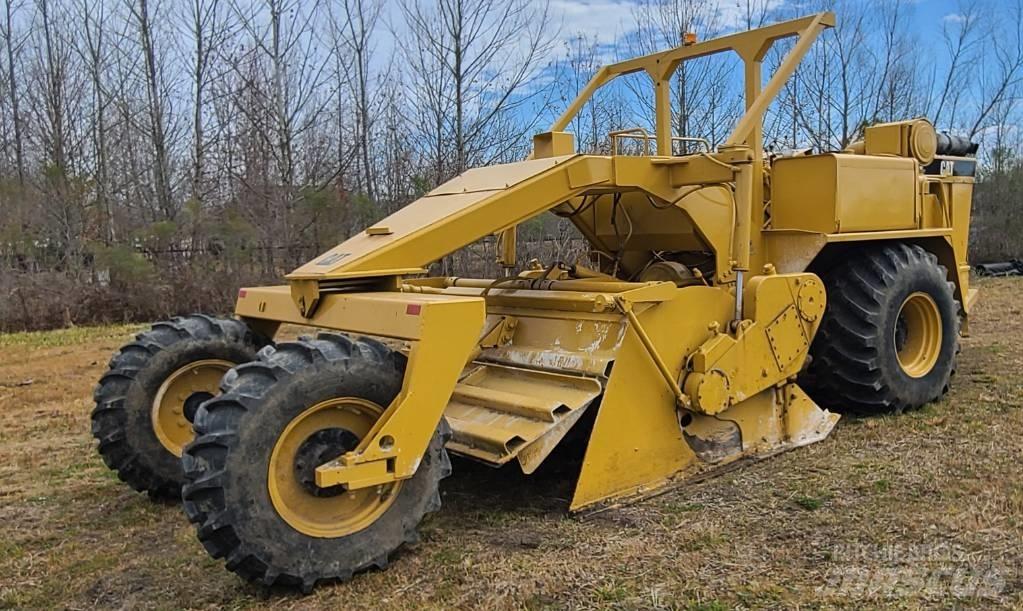 CAT SS 250 B Уплотнители грунта