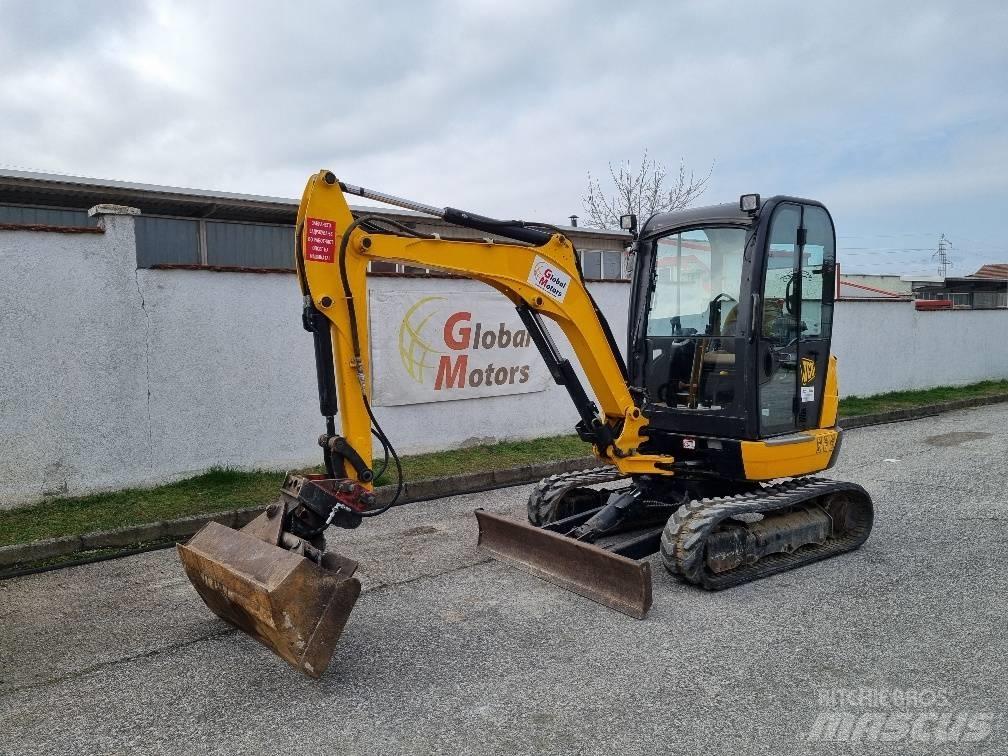 JCB 8026CTS Мини-экскаваторы