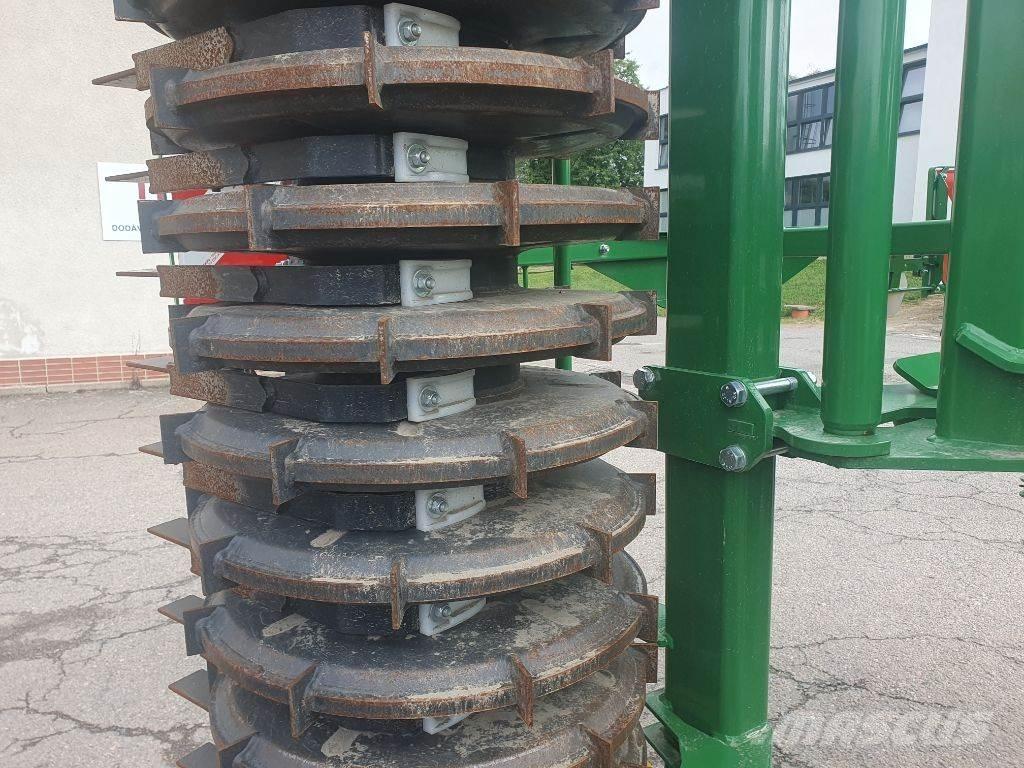 Kerner X4-520 Гребнеобразователи