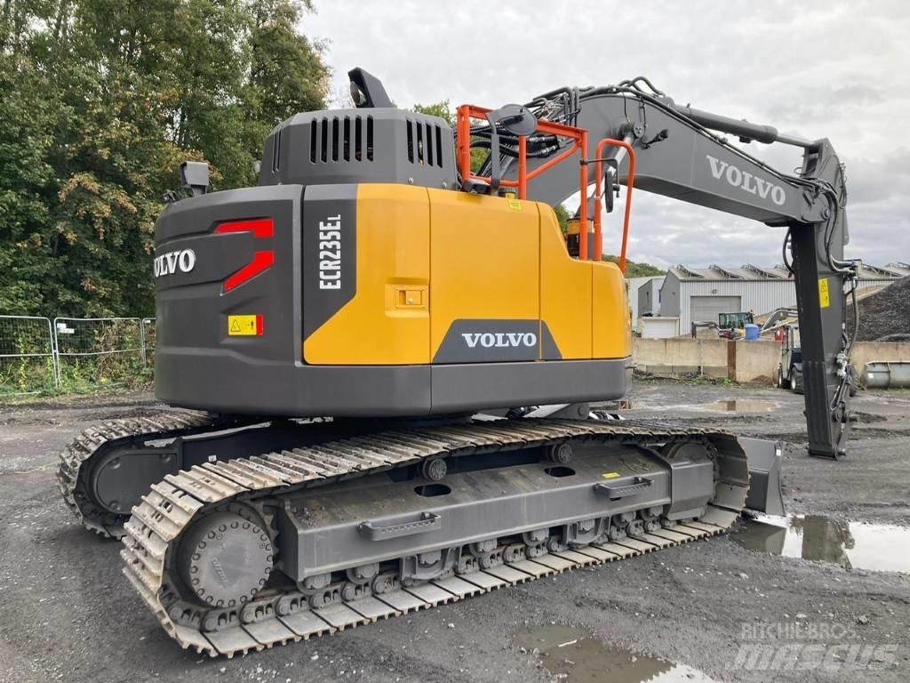 Volvo ECR 235 E L Гусеничные экскаваторы
