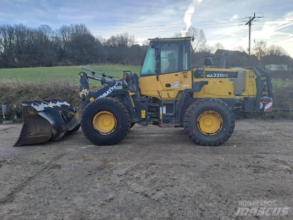 Komatsu WA 320 PZ-6 Фронтальные погрузчики