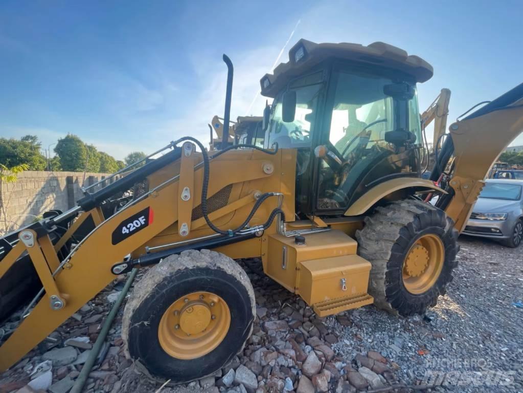 CAT 420f Экскаваторы-погрузчики