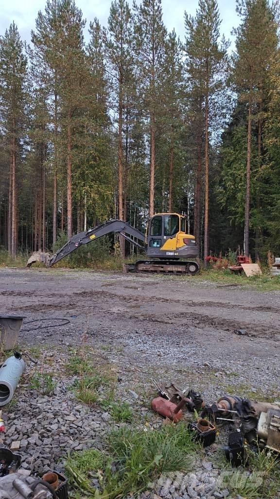 Volvo ECR 88 pro Малые экскаваторы 7т-12т