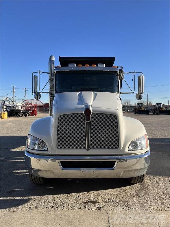 Kenworth T370 Грузовики-Самосвалы