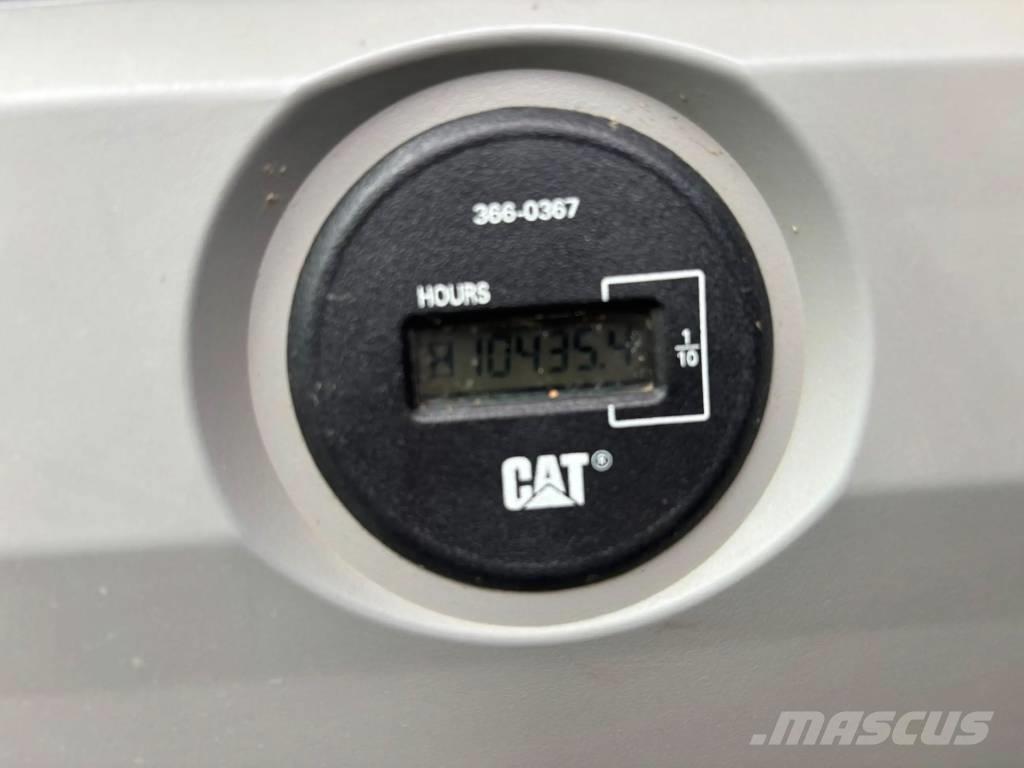 CAT 330F L Гусеничные экскаваторы