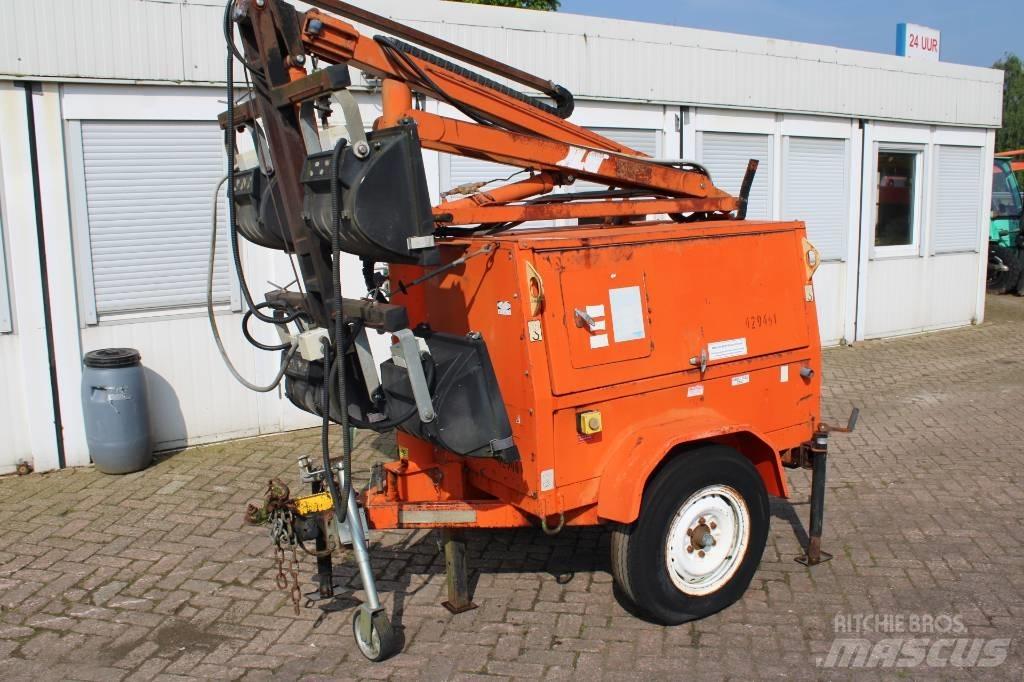 JLG 6308 AN Осветительные установки