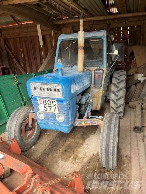 Ford 2000 Трактора
