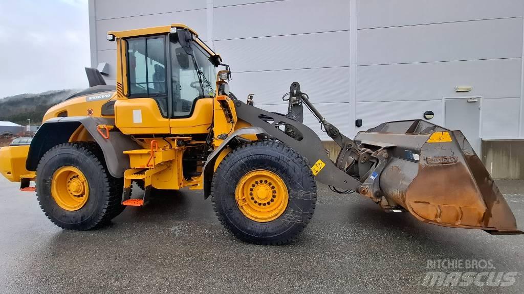 Volvo L90H Фронтальные погрузчики