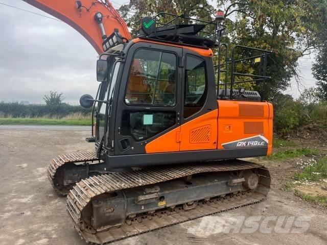 Doosan DX 140 LC-7 Гусеничные экскаваторы