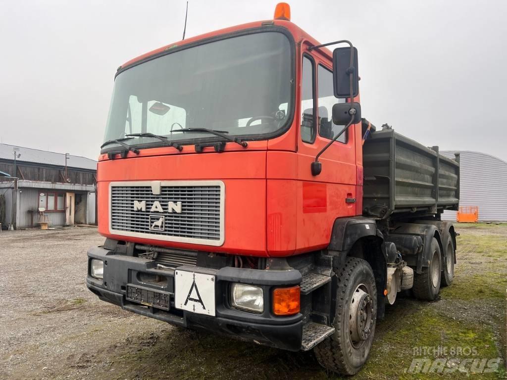 MAN F 08 Грузовики-Самосвалы