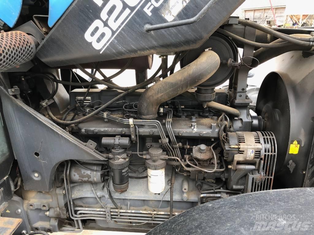New Holland 8260 Трактора