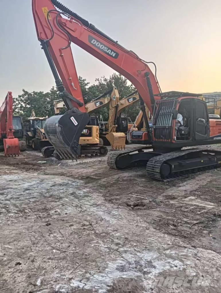 Doosan DX 225 LC-9C Гусеничные экскаваторы
