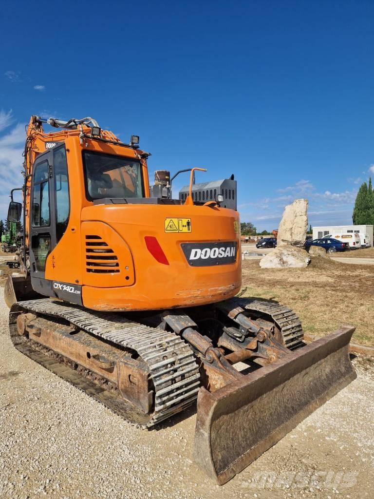 Doosan DX 140 LCR Гусеничные экскаваторы