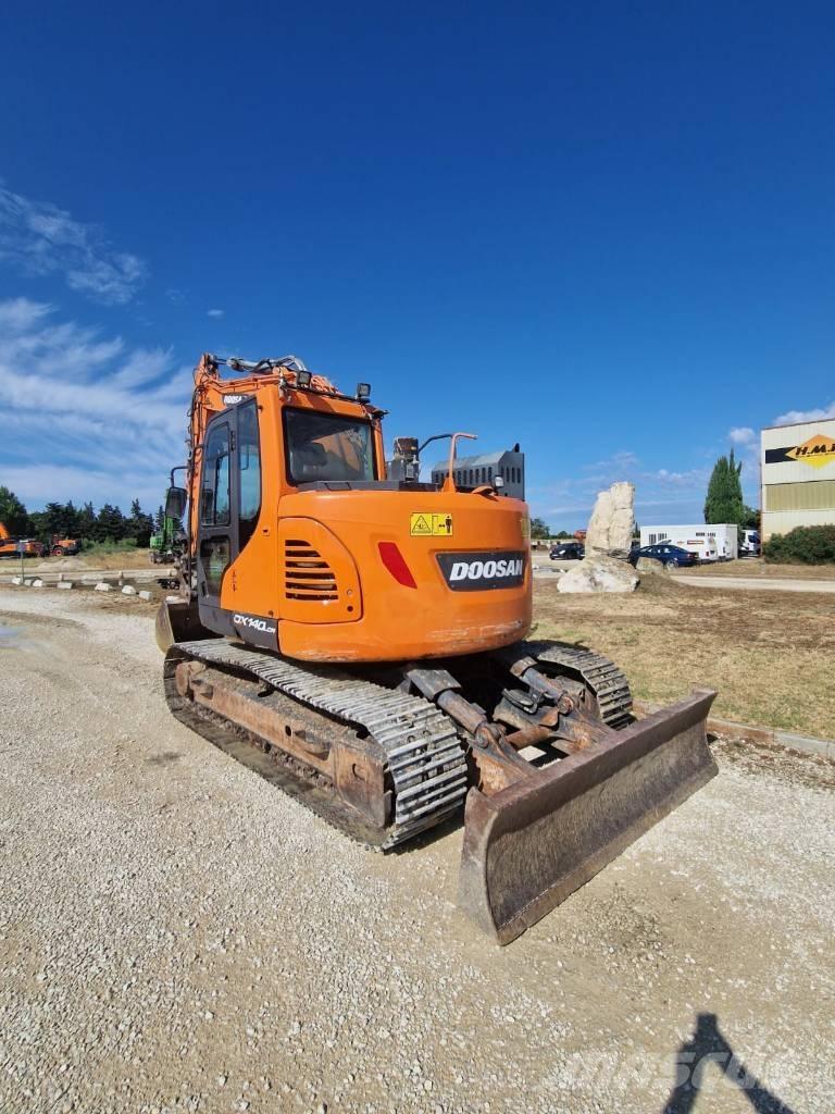 Doosan DX 140 LCR Гусеничные экскаваторы
