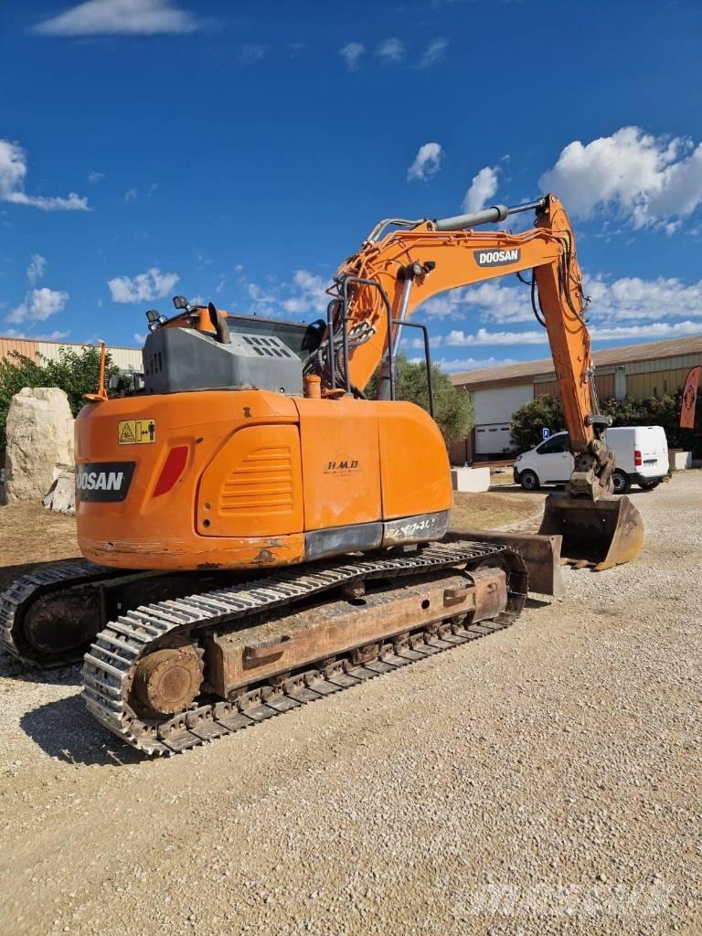 Doosan DX 140 LCR Гусеничные экскаваторы