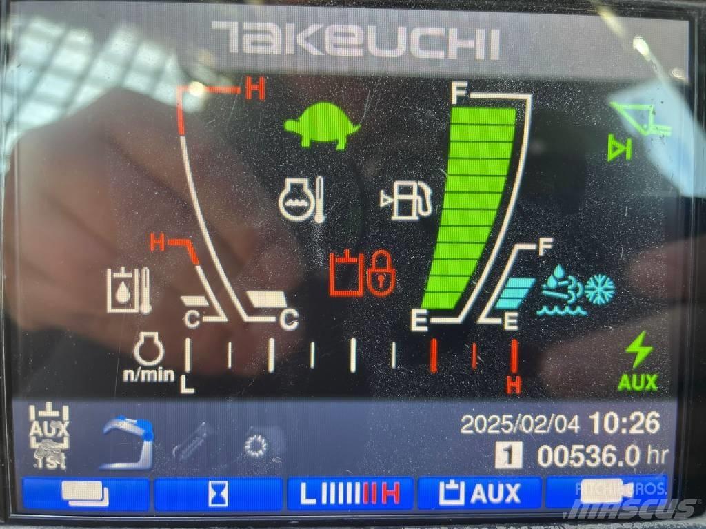 Takeuchi TL12 Мини-погрузчики