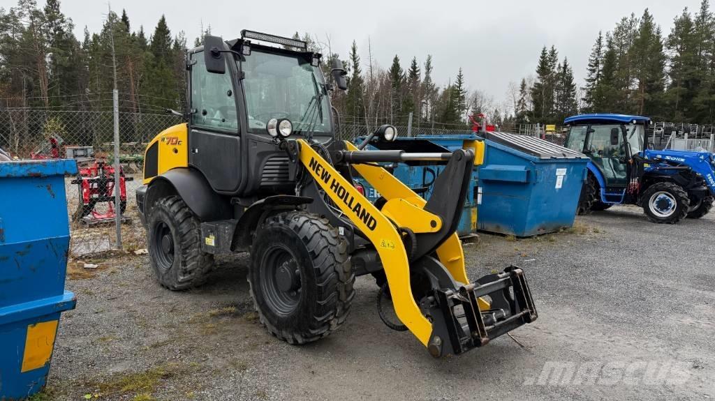 New Holland W70C Фронтальные погрузчики
