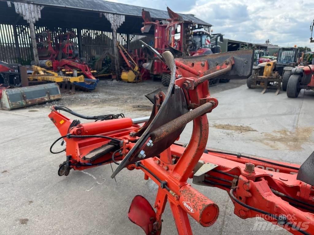Kuhn VT 1180 M6H Оборотные плуги