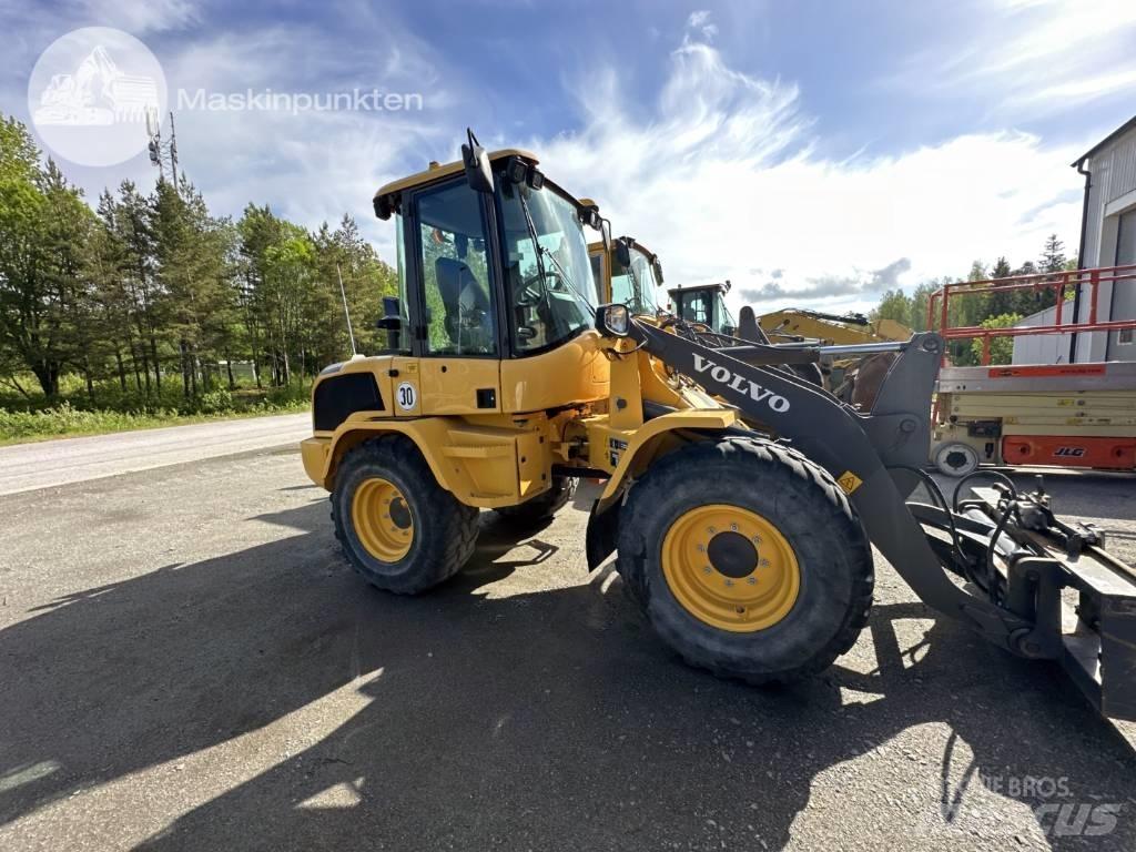 Volvo L 35 G Фронтальные погрузчики