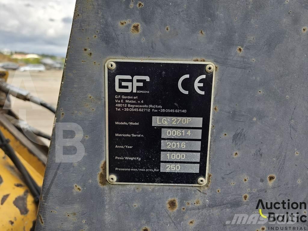 CAT 299 D 2 Гусеничные фронтальные погрузчики