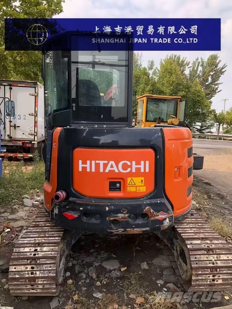 Hitachi ZX 55 Гусеничные экскаваторы