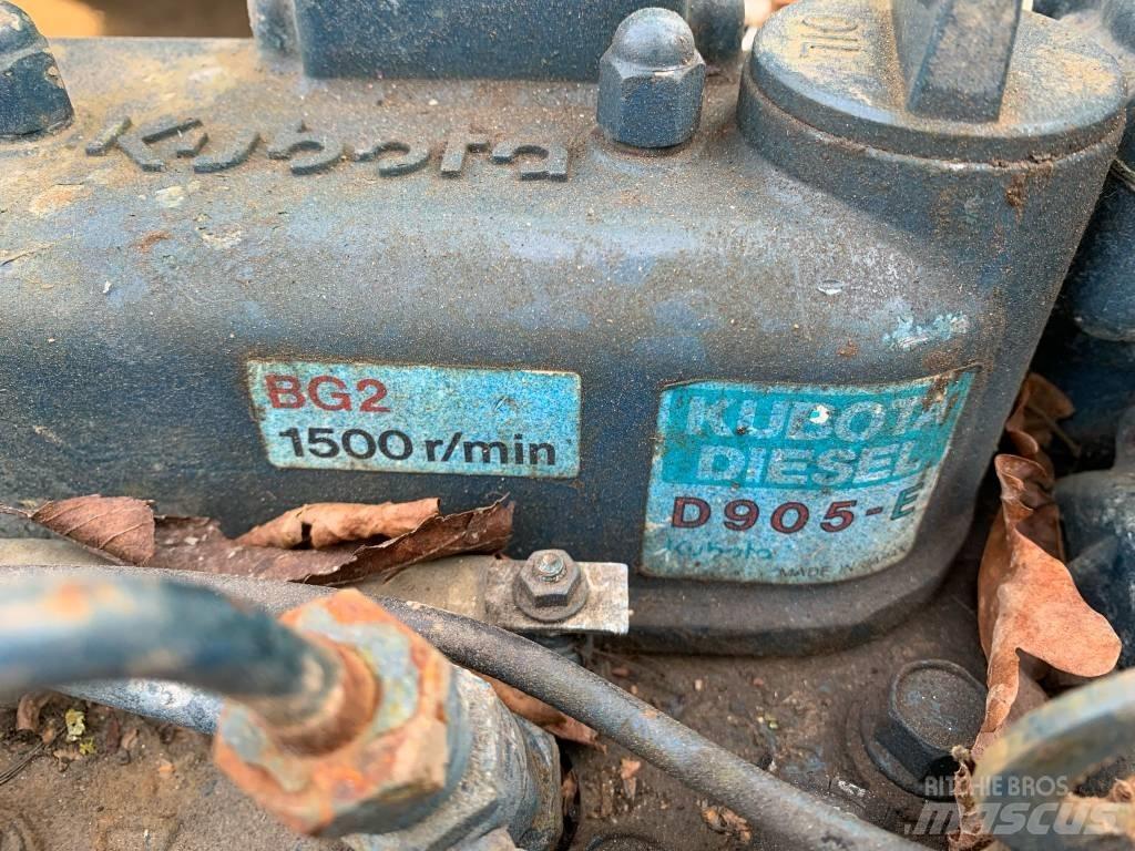 Kubota D 905E ENGINE Двигатели