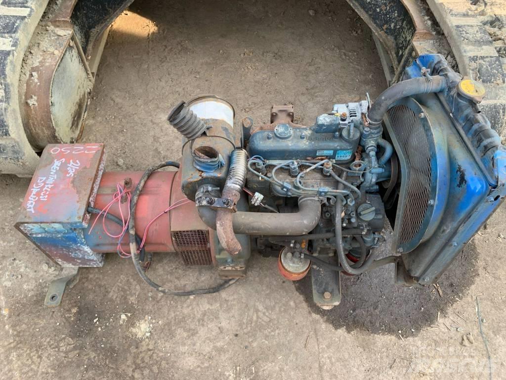Kubota D 905E ENGINE Двигатели