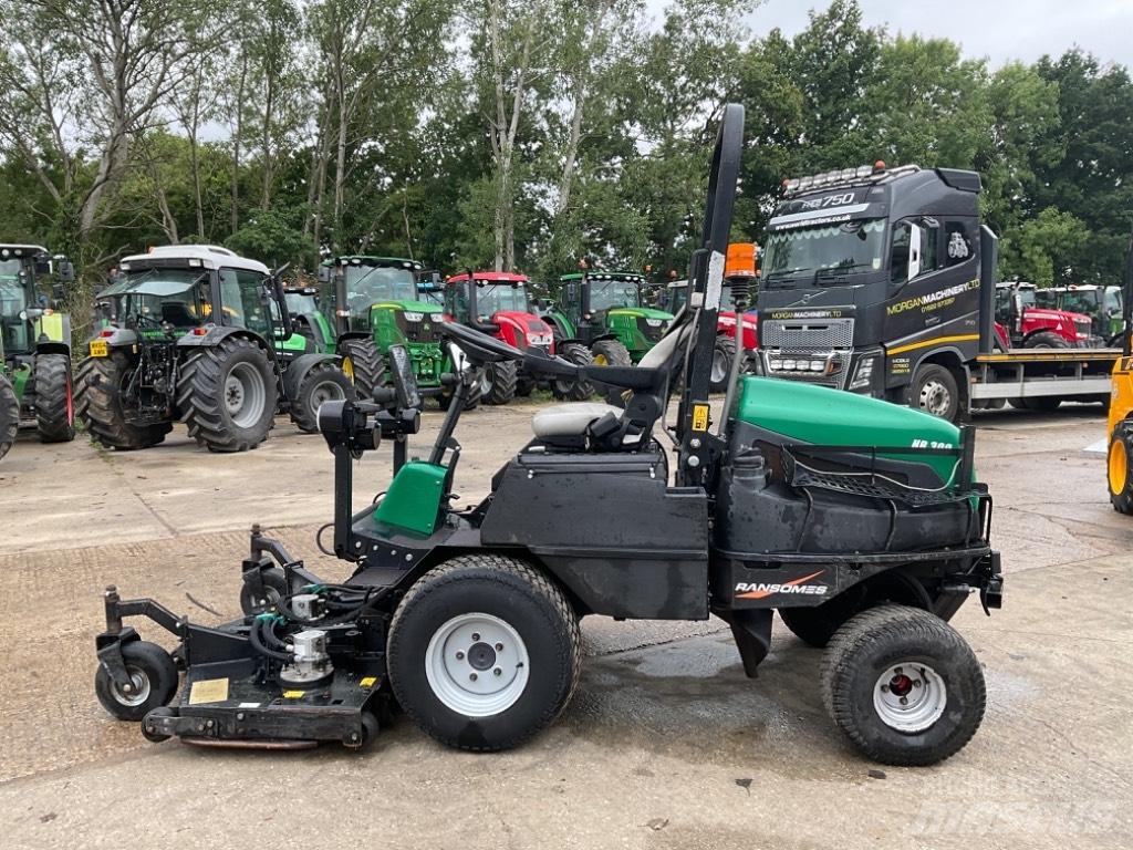Ransomes HR300 Самоходные газонокосилки