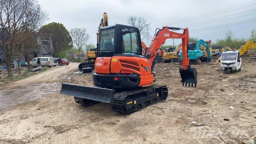 Kubota KX 155 Мини-экскаваторы