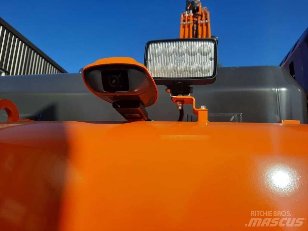 Doosan Dx225LC-7 Гусеничные экскаваторы