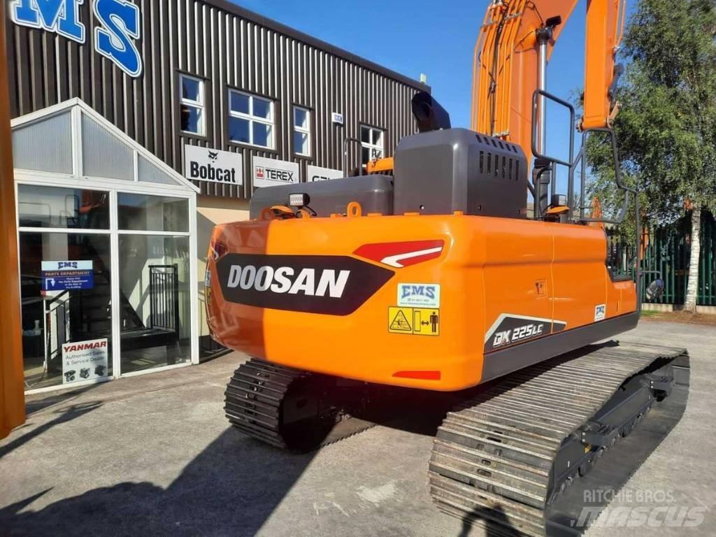 Doosan Dx225LC-7 Гусеничные экскаваторы