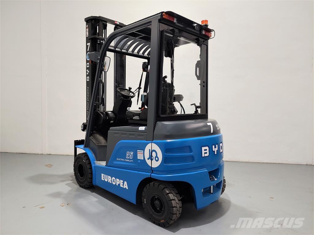 BYD ECB25C Электропогрузчики