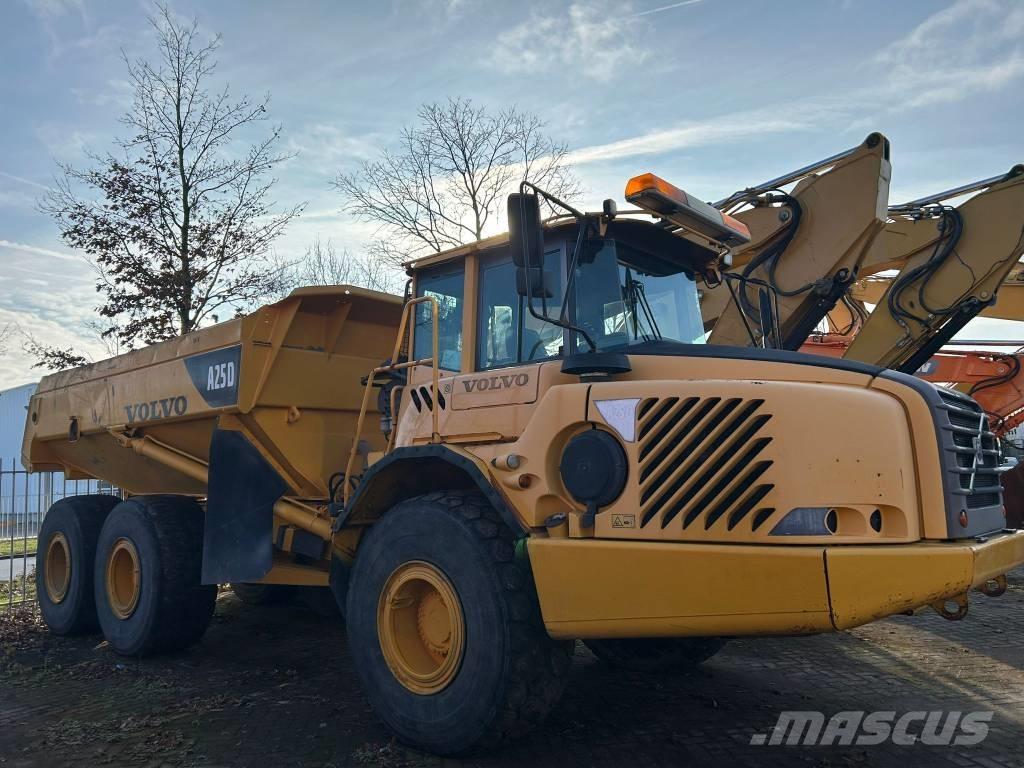 Volvo A 25 D Шарнирно-сочленённые самосвалы