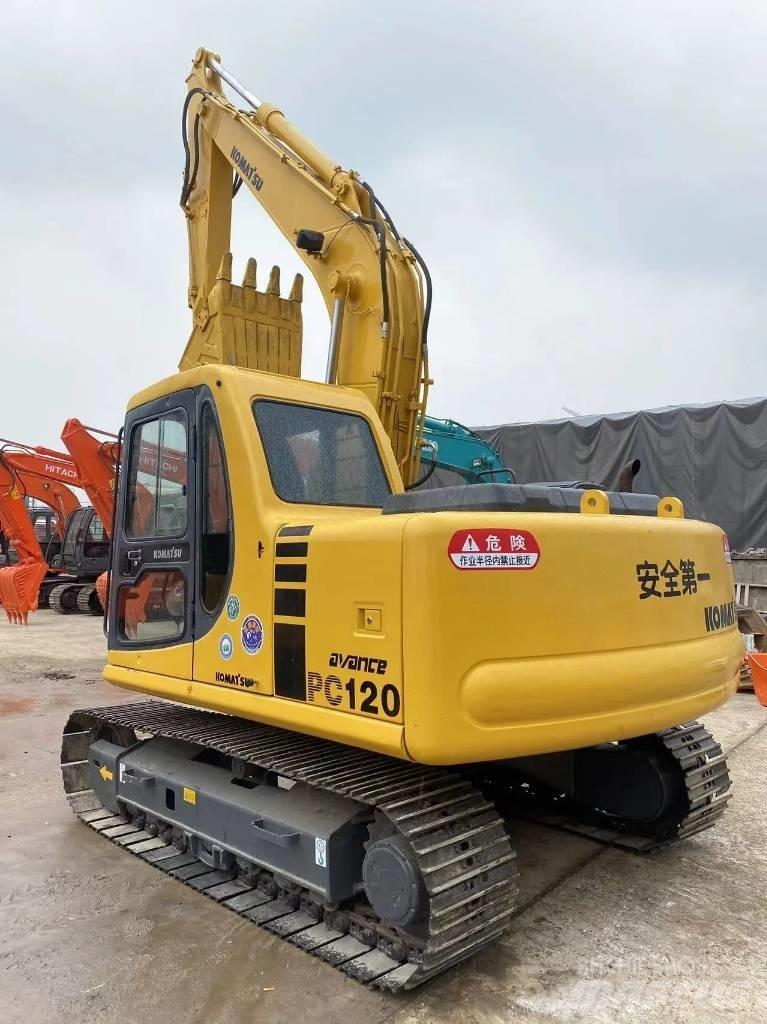 Komatsu PC 120 Гусеничные экскаваторы