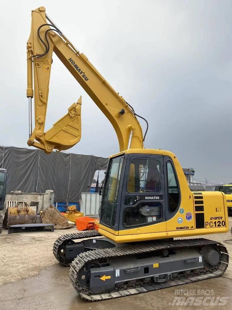 Komatsu PC 120 Гусеничные экскаваторы
