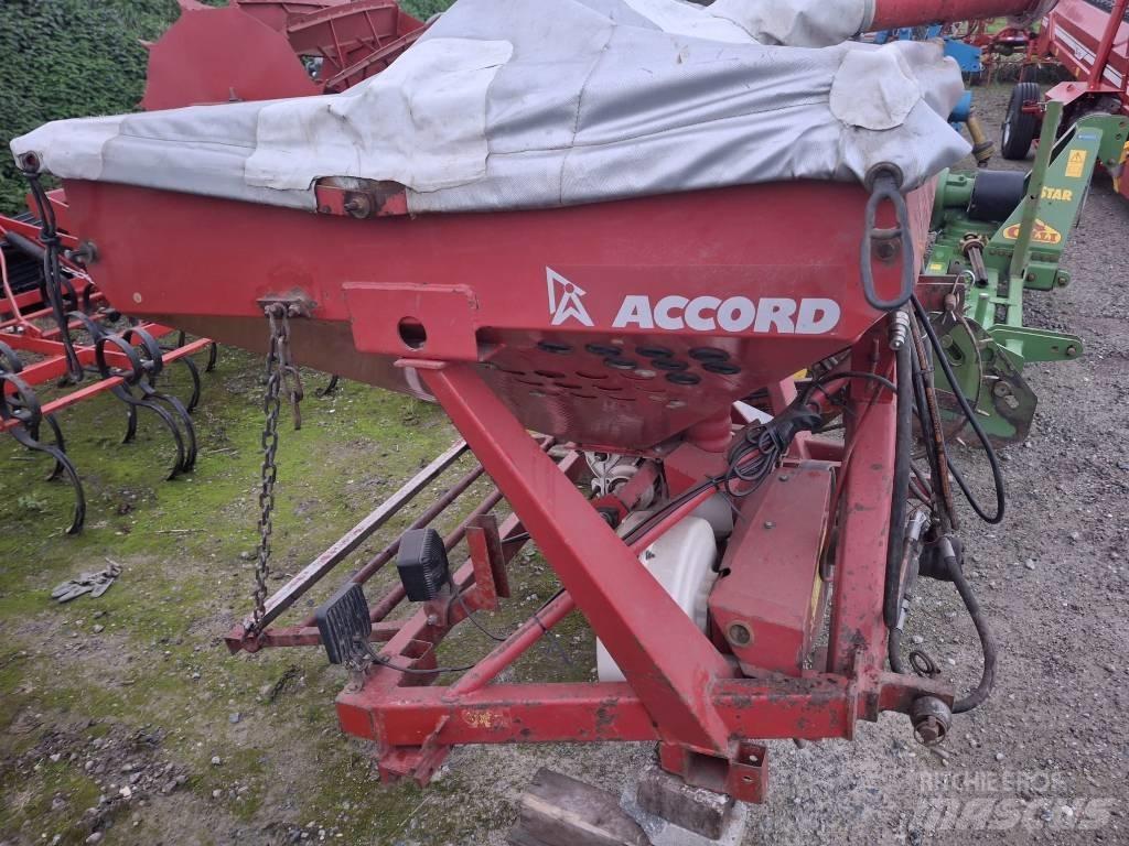 Kverneland Accord Комбинированные сеялки
