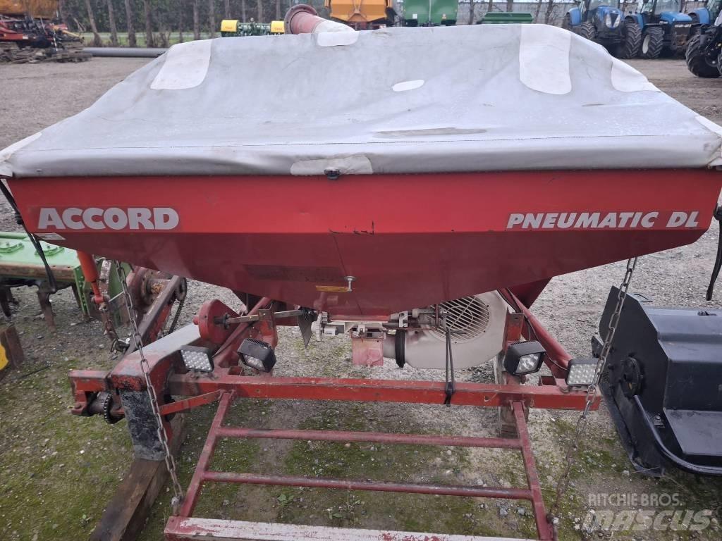 Kverneland Accord Комбинированные сеялки
