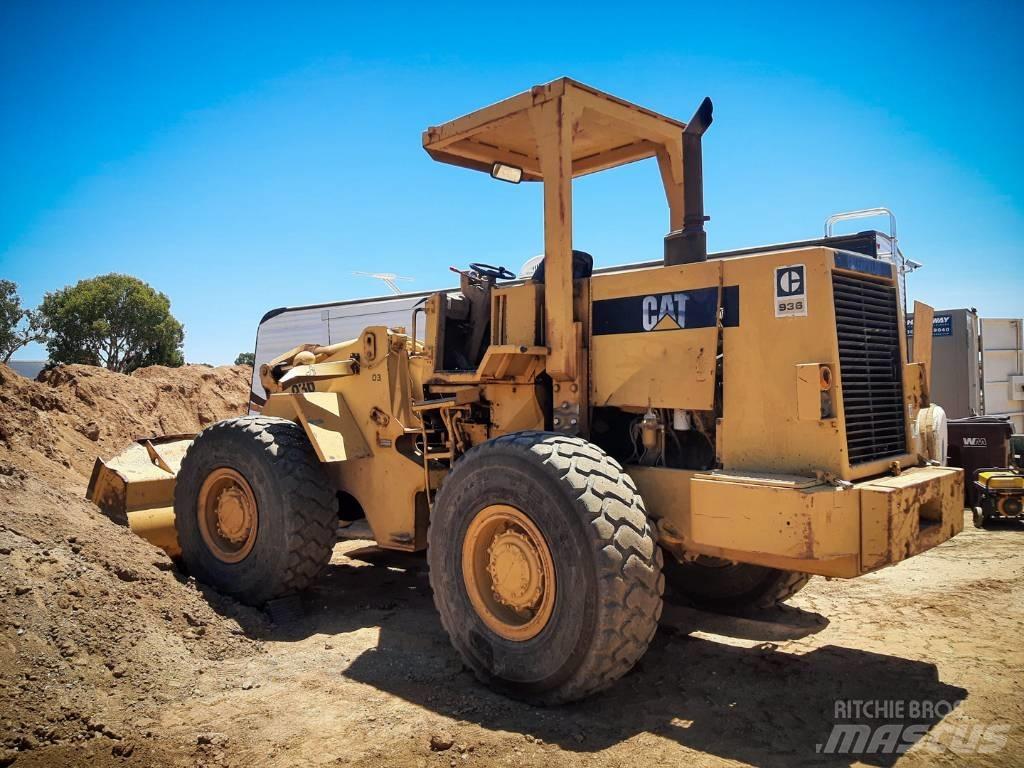 CAT 936 Фронтальные погрузчики