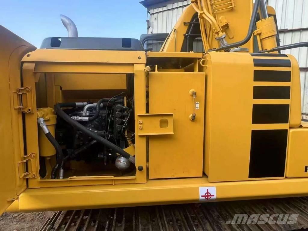 Komatsu PC 120 Гусеничные экскаваторы