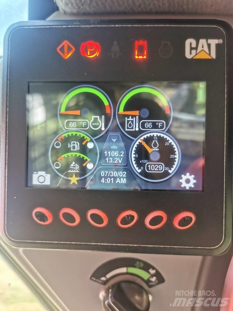 CAT 299 Мини-погрузчики