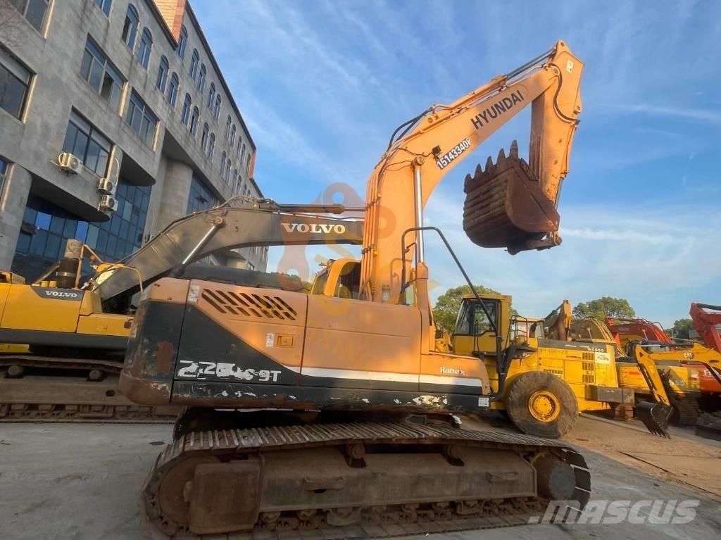 Hyundai Robex 225 Гусеничные экскаваторы