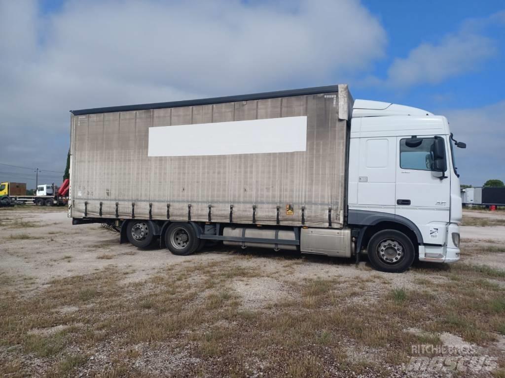 DAF XF 440 Тентованные грузовики